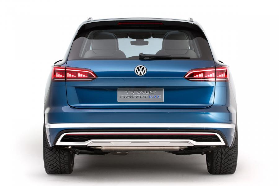  Volkswagen T-Prime Concept GTE 2016 года  (фото 2 из 59)